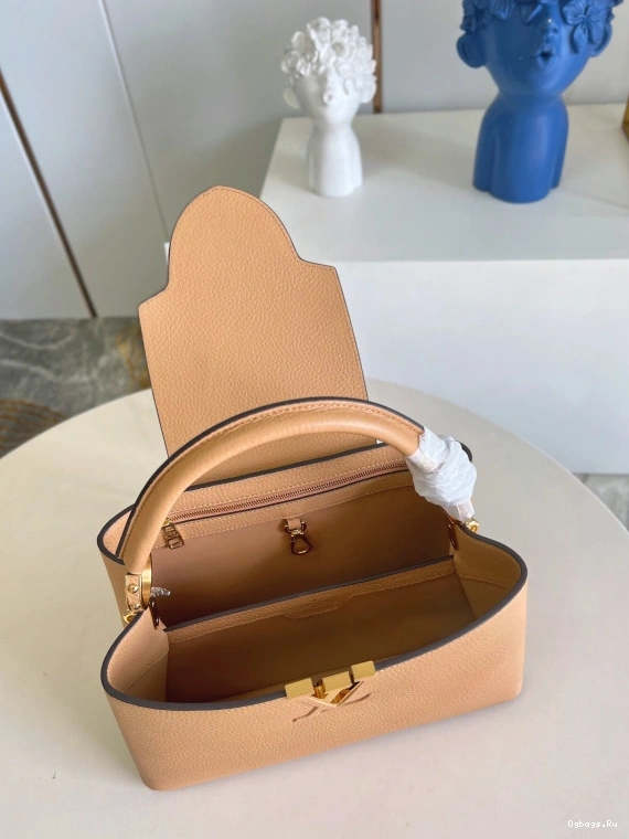 CAPUCINES LOUIS VUITTON MM 1230